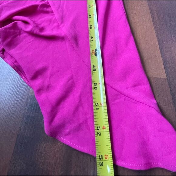 NWT Lovers + Friends Claire Very Berry Pink Asymmetrical Midi Dress size large - Picture 13 of 13